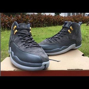 Air Jordan 12 dark grey